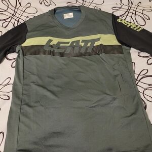 Men's Green Shirt